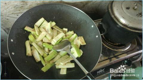 葫芦瓜怎么炒吃,家常美味新尝试